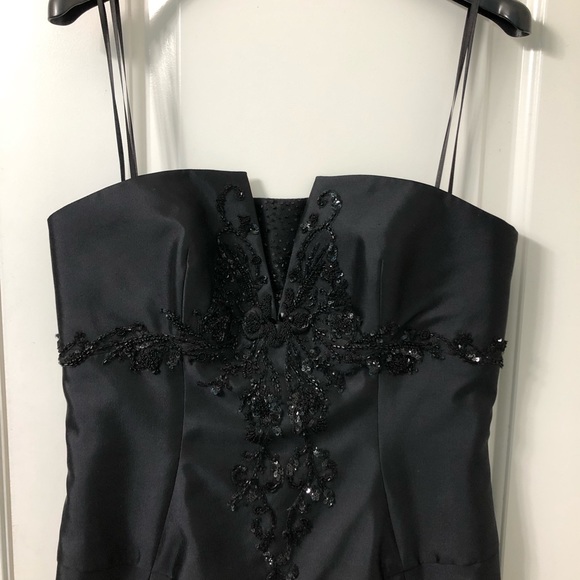 LIANCARLO Couture Black Strapless Gown - Picture 2 of 8